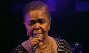 Cesaria Evora – Sodade. Live In Paris at Le Grand Rex, April 2004